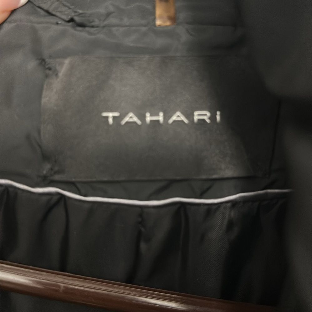 Tahari Black Women’s Coat size Medium - Picture 2 of 2